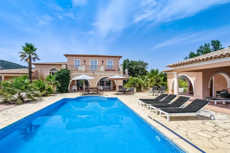 Holiday villa la Lanterne 24 persons in Le Plan de la Tour Côte d Azur Tota Villa